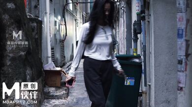 【麻豆传媒】gx-004 爆乳熟女惨遭色魔拖入巷口强奸一夜 沈樵